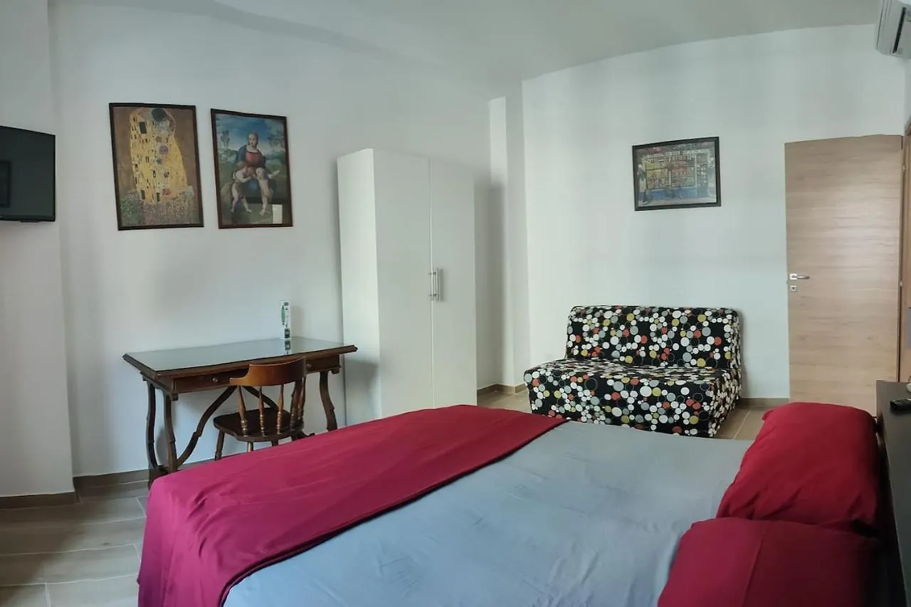 Theresa Apartment Rome Italy
